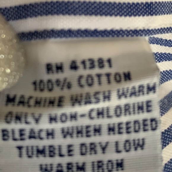 Ralph Lauren Long Sleeve Button Down Shirt. - Picture 5 of 5